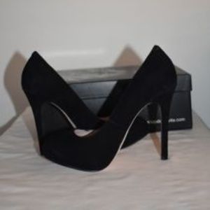 Dolce Vita "Beamer" Black Suede Stiletto Heel